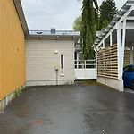 Daire 2 Bedroom In With Sauna And Free Parking *