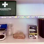 2 Bedroom In With Sauna And Free Parking דירה *