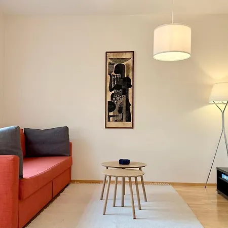 Apartmán Modern 2br With Sauna, Patio And Parking, 10 Min To Center *