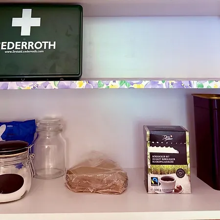 Modern 2br With Sauna, Patio And Parking, 10 Min To Center Apartmán *